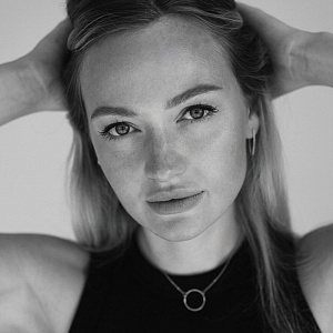 ALINA FLYCLOUD